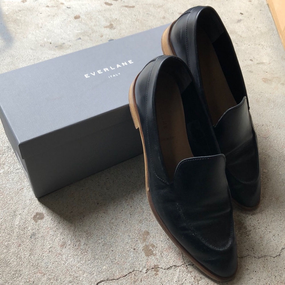 Everlane black leather loafers size 9